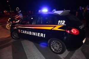 pattuglia carabinieri controlli notturni Cc