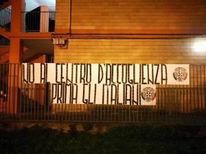 casapound_no-al-centro-daccoglienza