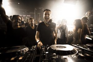 Joe T Vannelli dj