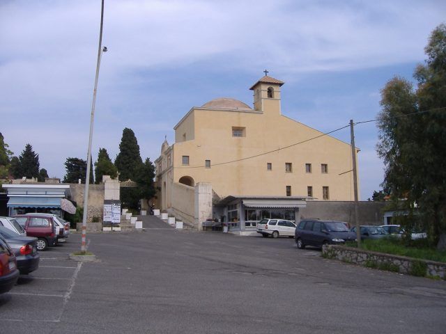 cimitero di via anxur