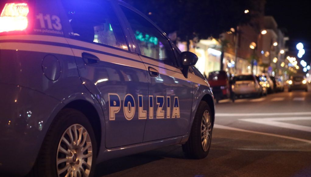 Polizia latina fica