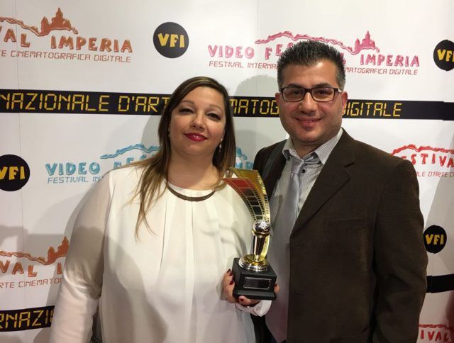 Gisella Calabrese e Giuseppe Mallozzi con il Premio Miglior Festival per Visioni Corte