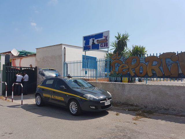 Finanza piscina anzio