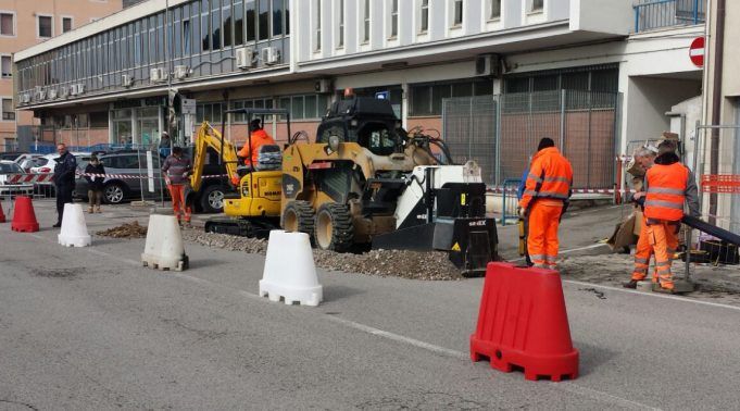 Lavori in Via della Conca - Risanamento delle reti