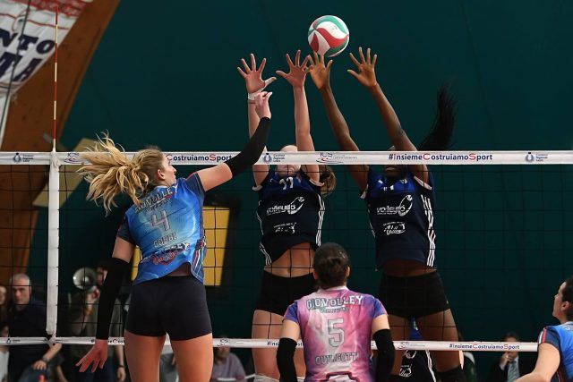 giovolley-B1-attacco di monica gobbi