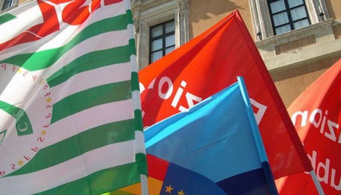 Bandiere sindacati