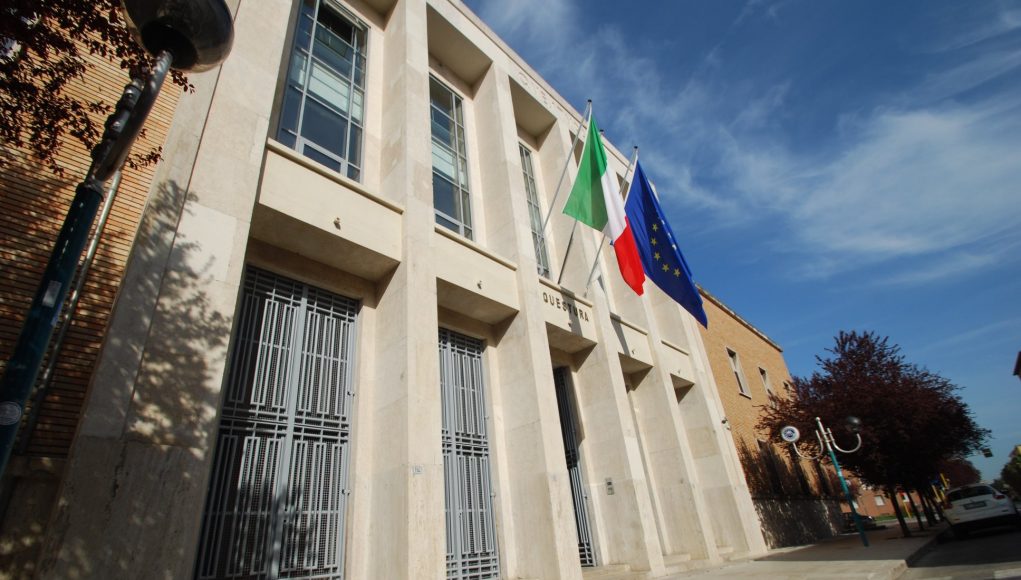 Questura di latina - Polizia