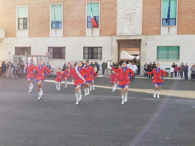 30003C71-56BF-4BB6-9303-92EF68F3D1CC