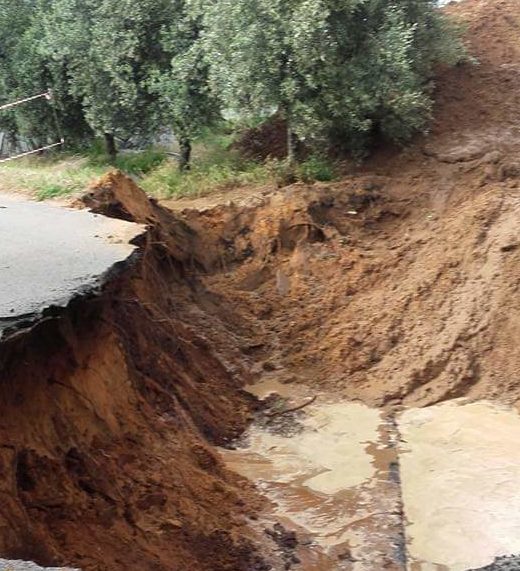 voragine-terracina-via-Sisto-e1558457805580