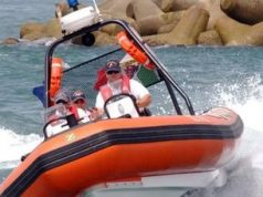 Paura in mare : Imbarcazione prende fuoco e affonda, gravissime due persone