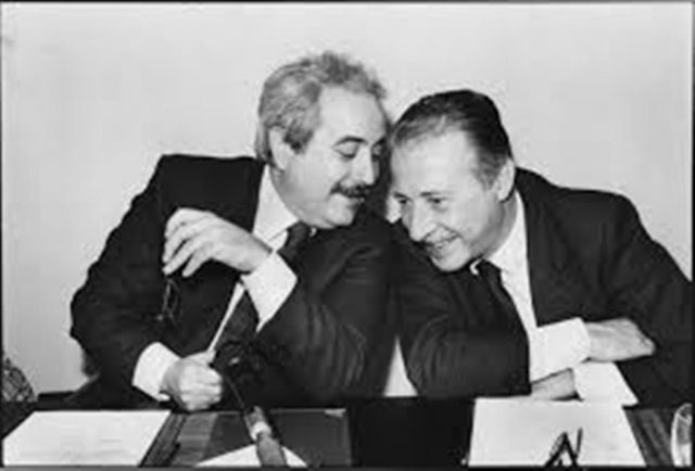 Coraggio Falcone Bors.