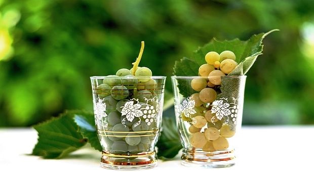 festa-del-vino-e-dell-uva-2019-nelle-marche-min-620x340