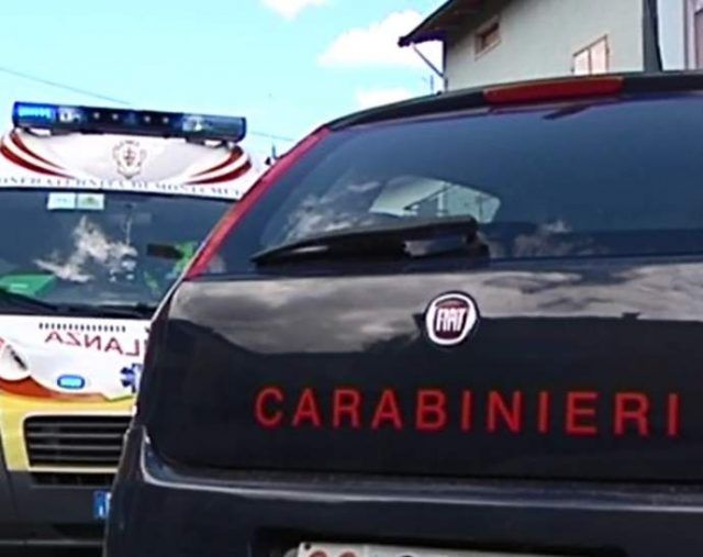 ambulanza carabinieri