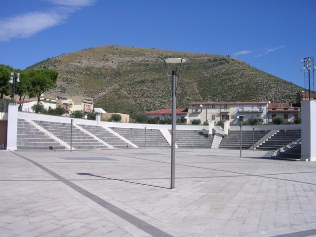Fondi teatro all'aperto
