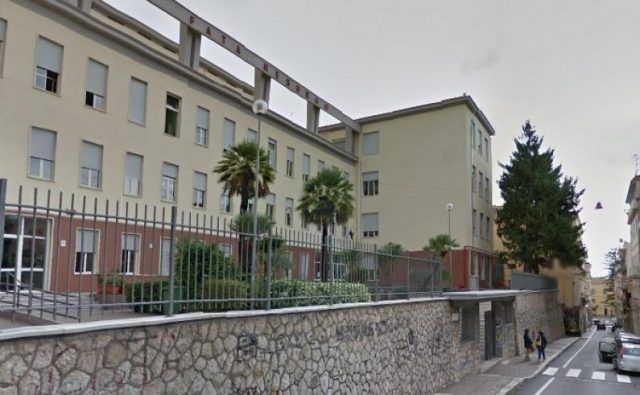 Formia-scuola Pollione