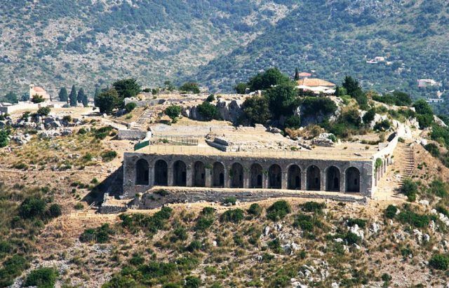 Terracina-Tempio-di-Giove-Anxur