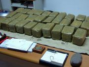 Pontina crocevia della droga : Nascondeva 4,5 KG di droga nel cruscotto, arrestato apriliano di 45 anni