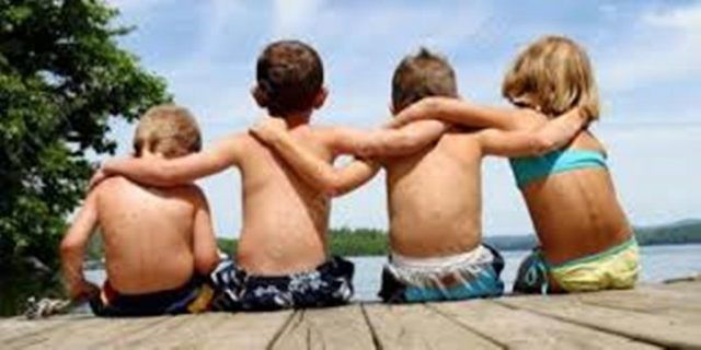 Amici d'infanzia