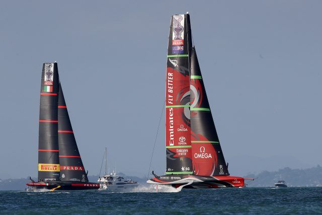 Luna Rossa 21