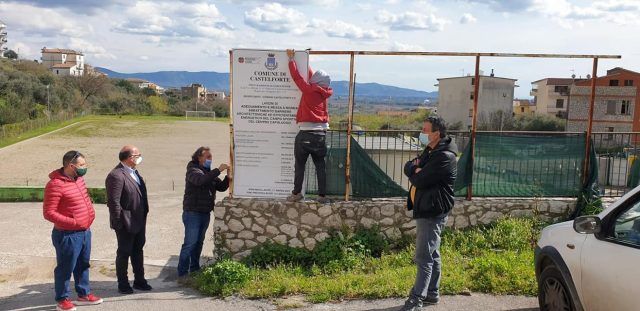 Castelforte-lavori campo sportivo