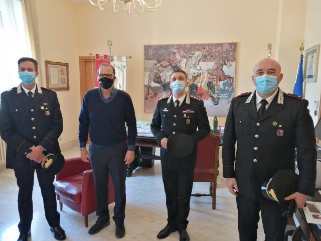 Gaeta-cambio c.te Tenenza CC