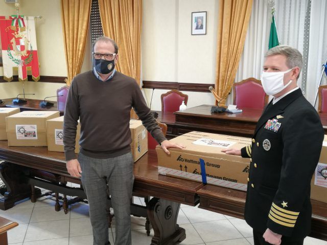 Gaeta-dono maschierine della M.M. Americana