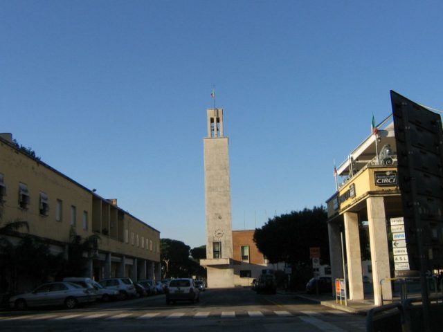 sabaudia-torre lontana