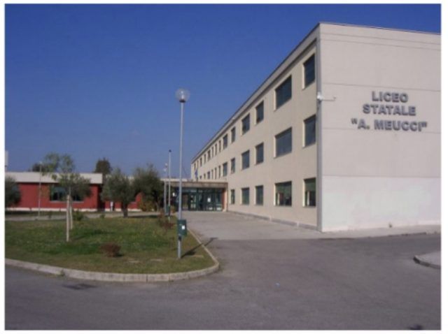 FECFB7FD-7F46-480E-B337-06FD6E5CD649