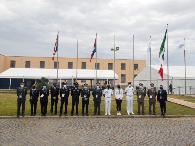 Coppa del Mondo-autorità militari