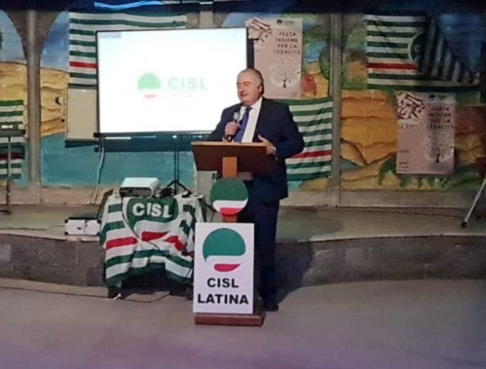 Cecere presenta la serata