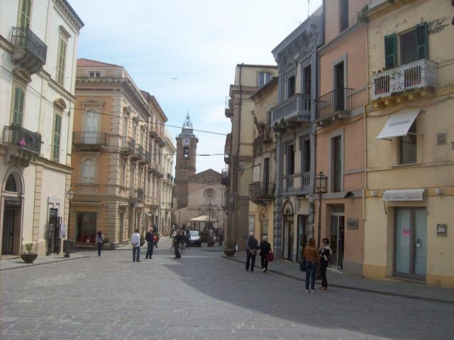 Fondi-centro antico