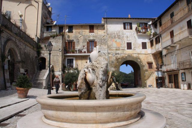 San Felice-fontana