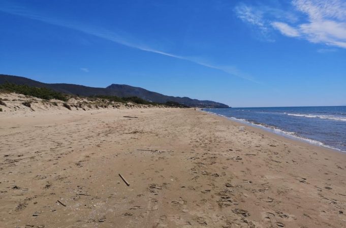 spiaggia-libera-fondi-capratica