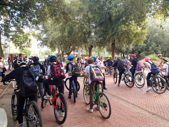 Giulio Cesare-Bike to school2
