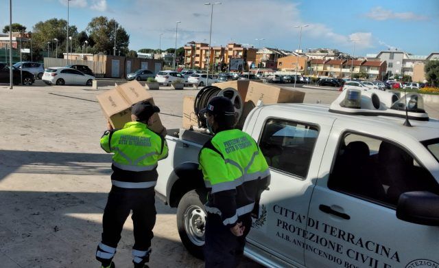 Terracina. Prot. Civile mascherine