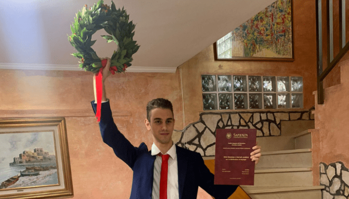 laurea laurea