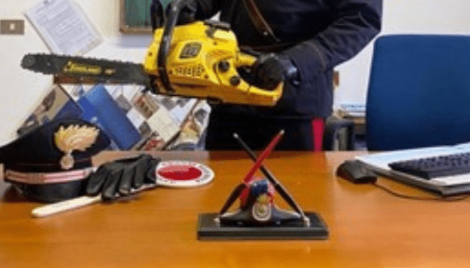 Progetto senza titolo (2) carabinieri