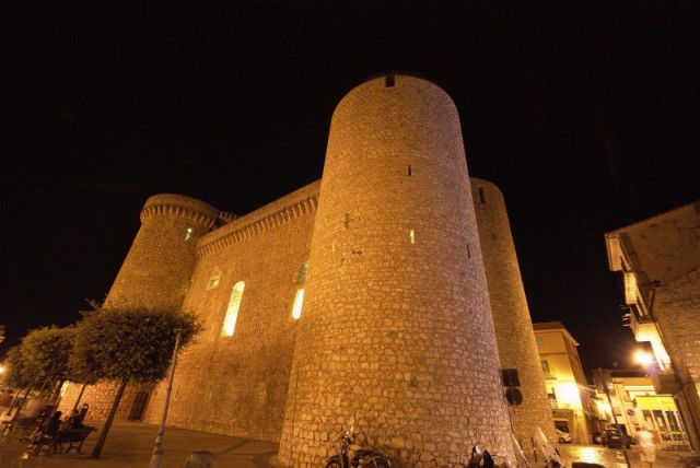 Fondi-castello-baronale1
