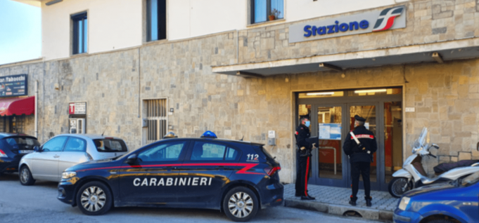 carabinieri scauri stazione