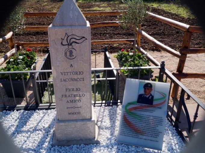 stele-vittorio-iacovacci