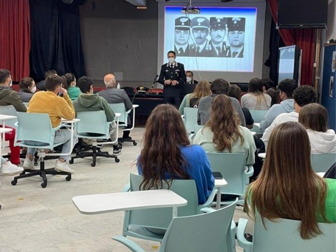 conferenza-scuole-terracina