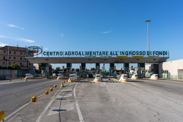Fondi-MOF ingresso