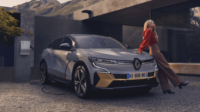 Nuova Renault Megane E-Tech Electric