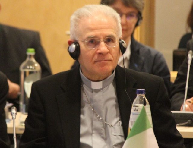 Vescovo Mariano Crociata