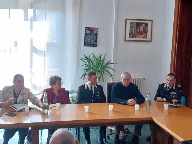 Sabaudia-Conferenza violenza