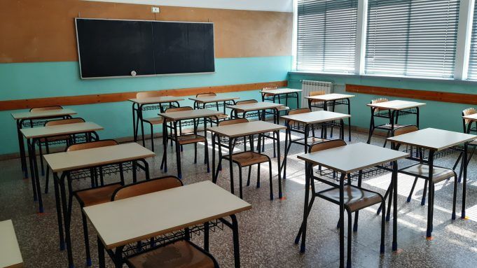 Covid-19 period distance school desks