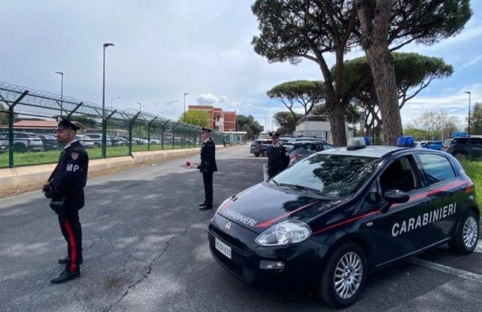 Operazione carabinieri aeronautica