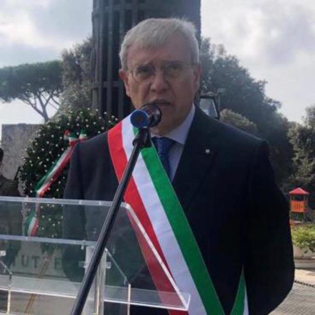 Sabaudia-sindaco Mosca1