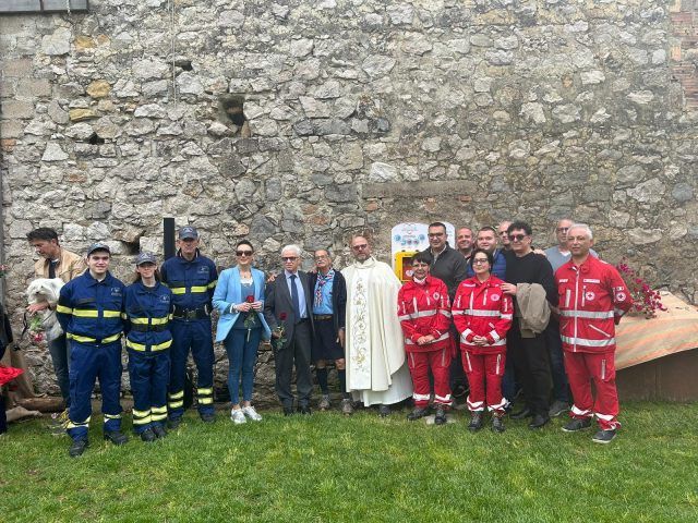 Fondi defibrillatore San Magno
