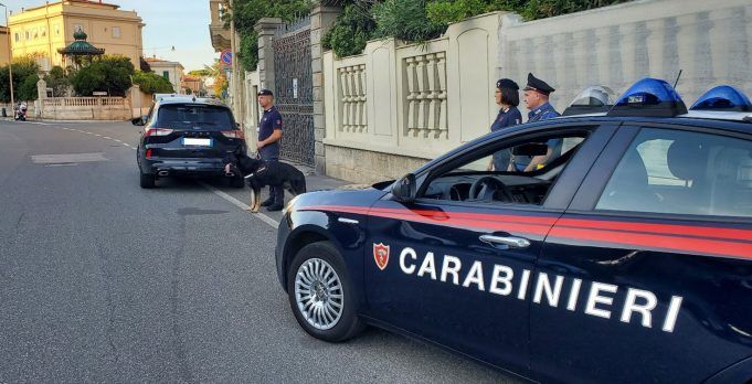 carabinieri Livorno rotonda ardenza